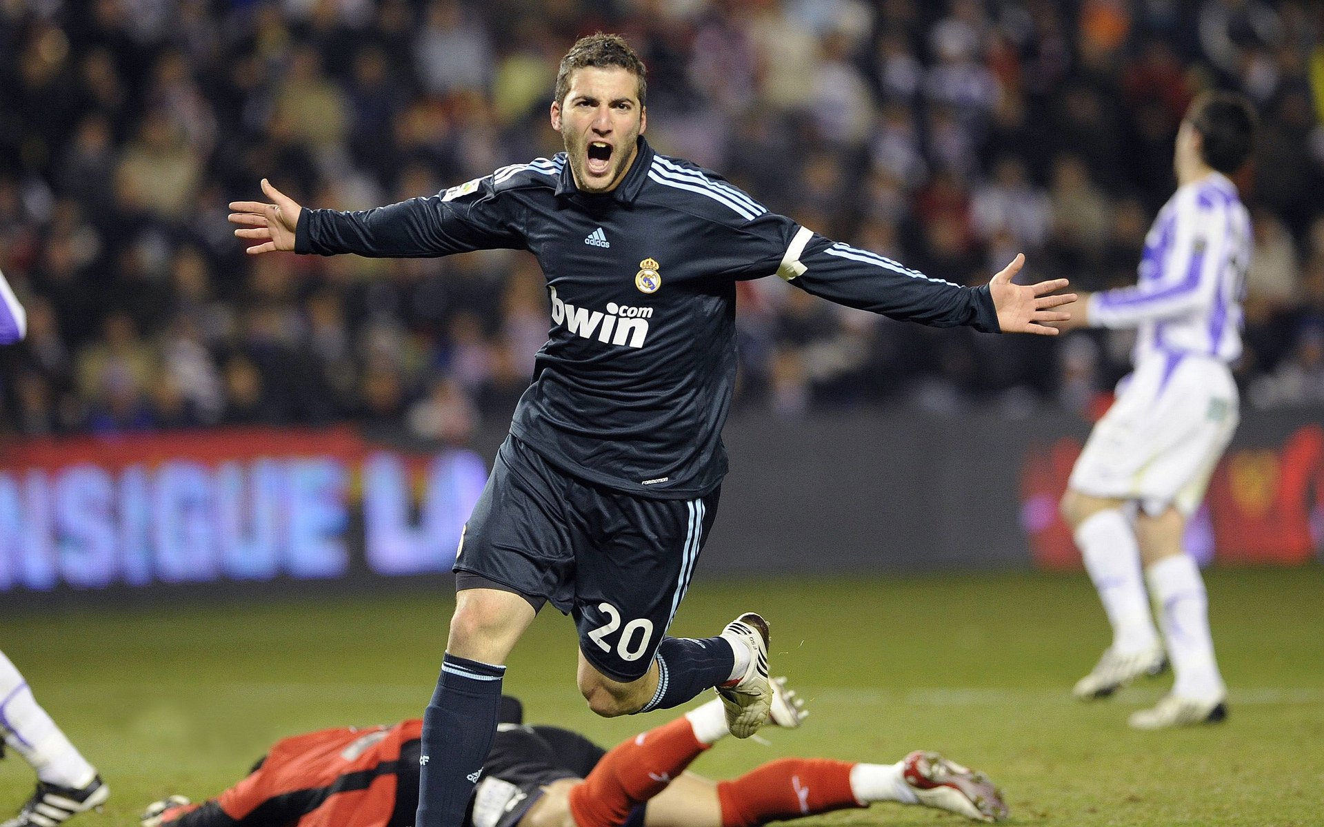 西甲明星演绎:个人能力引爆全场,西甲联赛球星